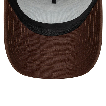 Pictured is this New Era Patch Suede 9FORTY E-Frame in light beige. 5