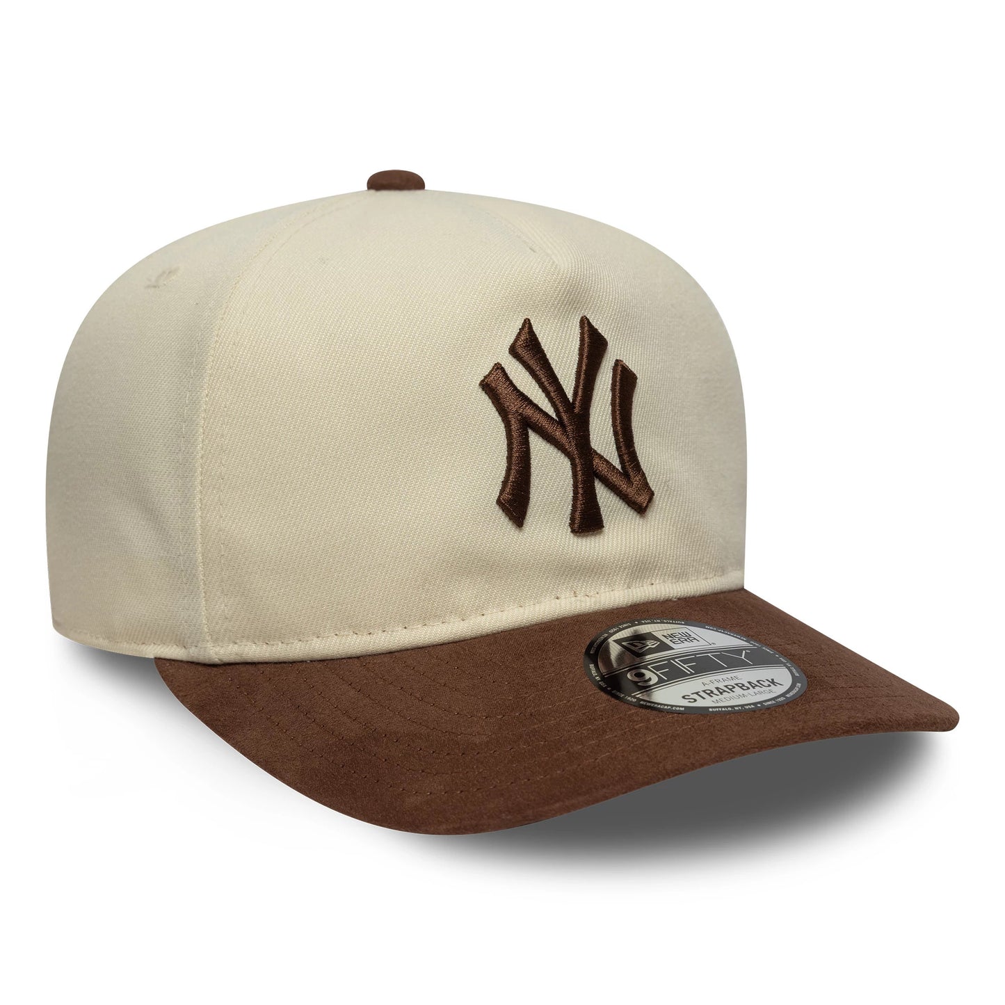 Pictured is this MLB Suede Visor New York Yankees 9FIFTY A-Frame Snapback in light beige. 3