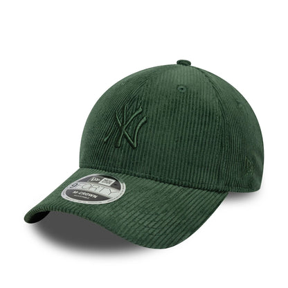 Pictured is this MLB Cord New York Yankees 9FORTY M-Crown in dark green. 1