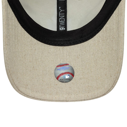 Pictured is this MLB Linen New York Yankees 9TWENTY cap in light beige. 5