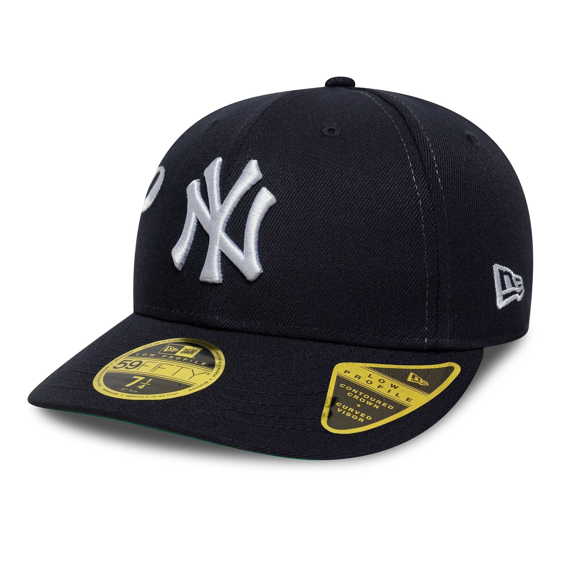 Pictured is this MLB Est Script New York Yankees Low Profile 59FIFTY Fitted in navy. 4