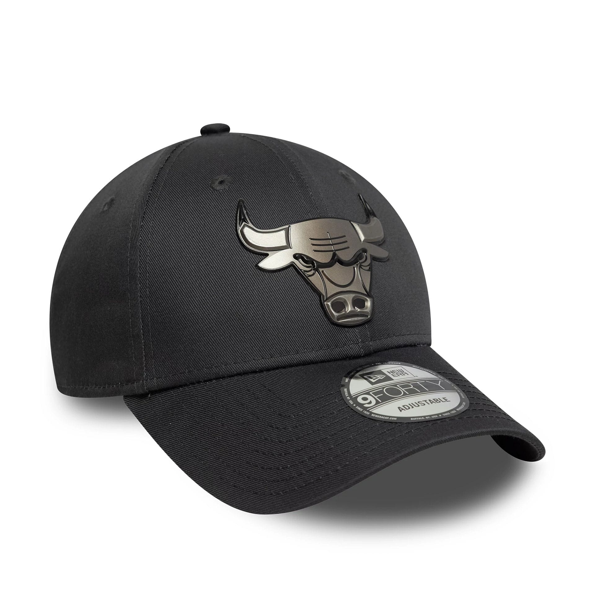 Pictured is this NBA Metallic Chicago Bulls 9FORTY in charcoal. 3