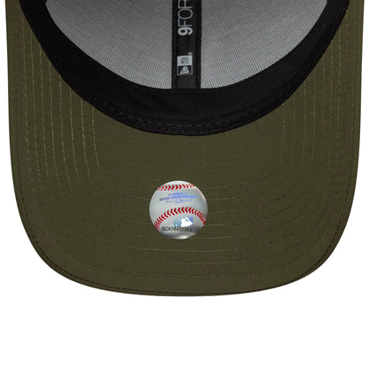 Pictured is this MLB Recycled Midi LA Dodgers 9FORTY in green. 5