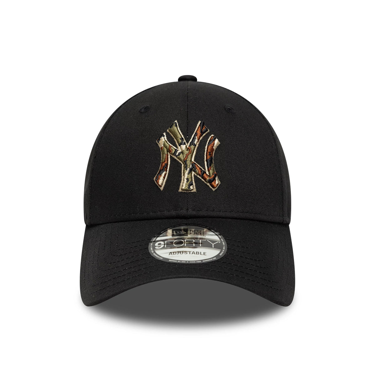 New York Yankees MLB Outline Camo Black New Era 9FORTY Cap, front view with a camouflage patterned NY logo in raised embroidery on the structured black crown, featuring a 9FORTY size sticker on the curved black visor.