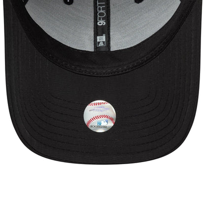 Pictured is this MLB Recycled Midi New York Yankees 9FORTY in black. 5