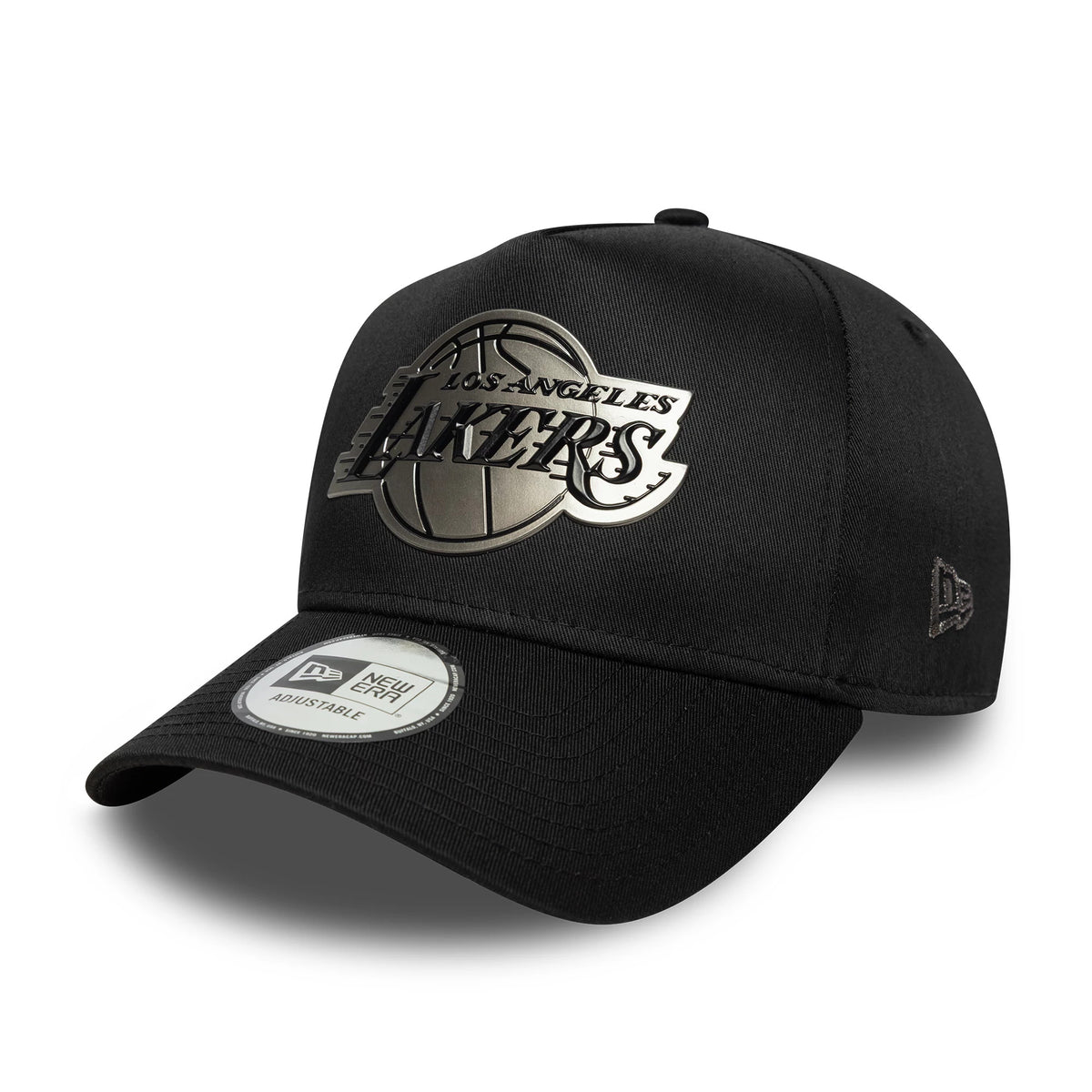 LA Lakers NBA Metallic Black New Era 9FORTY E-Frame Cap, three-quarter view showing a silver Lakers logo in raised embroidery on the front panel, with a black curved visor and a 9FORTY size sticker on the top.