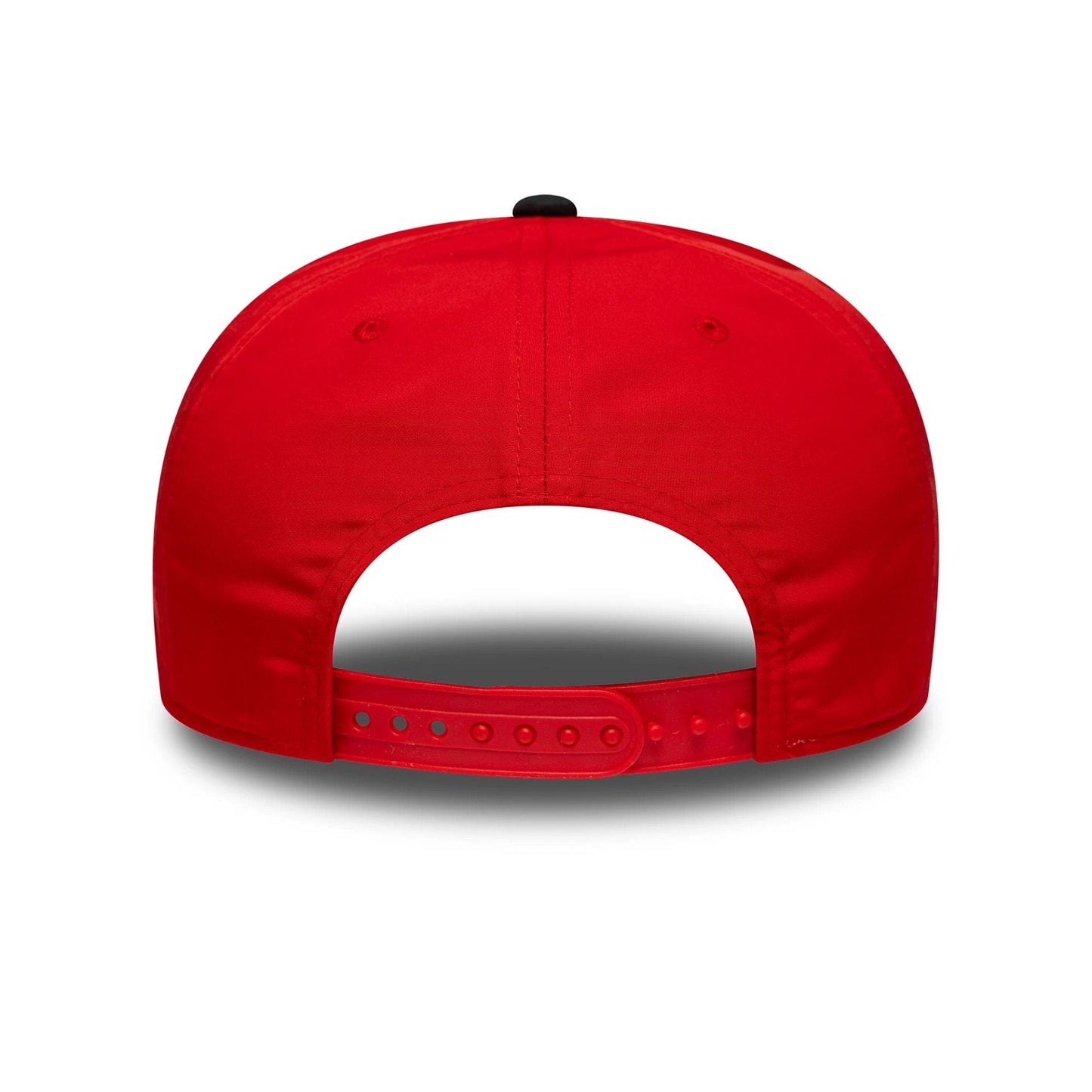 Pictured is this Ducati Motor Logo Print 9SEVENTY Stretch Snap in black. 4