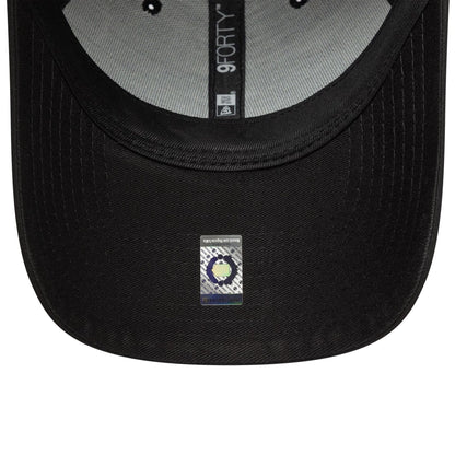 Pictured is this Manchester United FC Reflective 9FORTY in black. 5