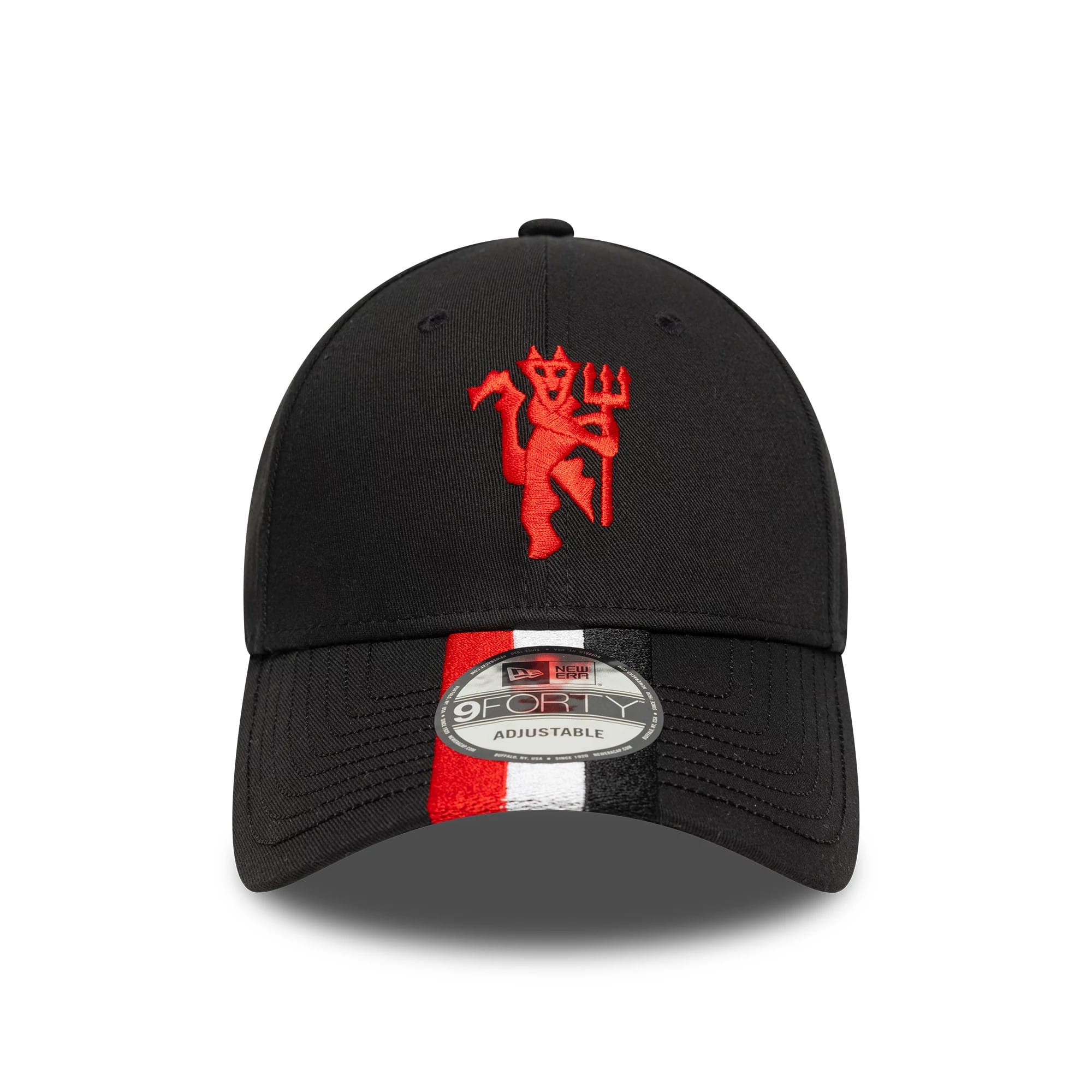 Pictured is this Manchester United FC Stripe 9FORTY in black. 2