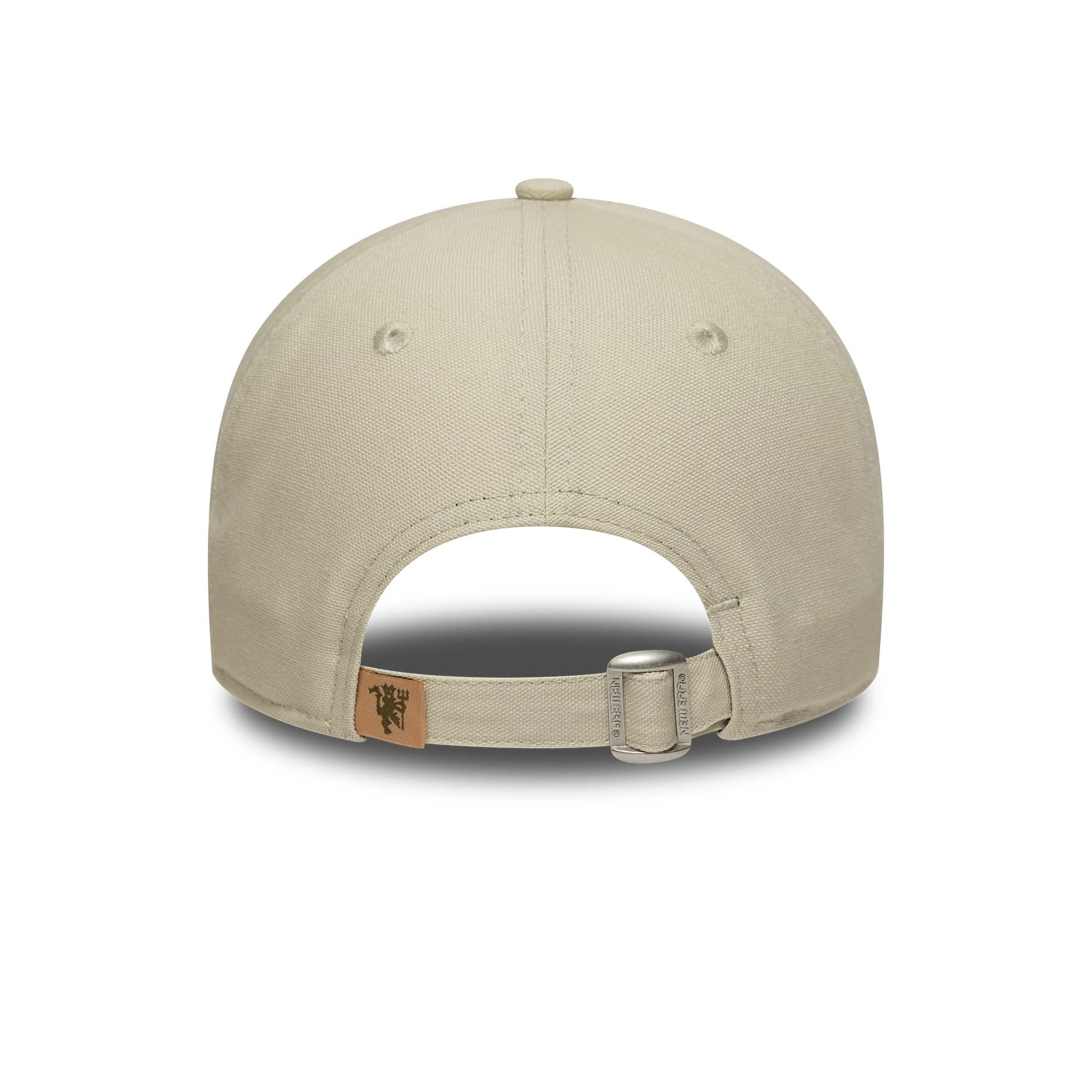 Pictured is this Womens Wordmark Manchester United FC 9FORTY in Cream. 4