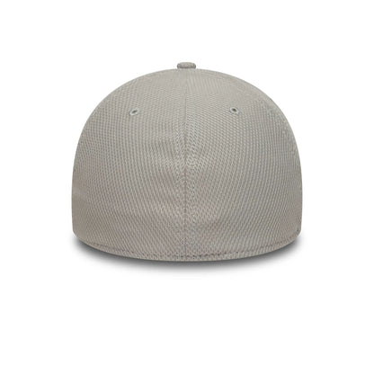 Pictured is this Diamond Era Ryder Cup Europe 2027 39THIRTY Stretch Fit cap in grey. 4