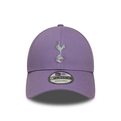 Pictured is this Tottenham Hotspur FC 9FORTY adjustable cap in pastel purple. 2