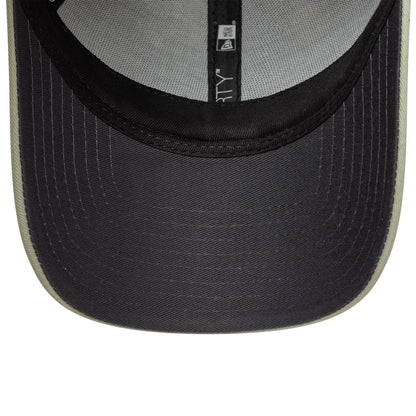 Pictured is this Tottenham Hotspur FC 9FORTY adjustable cap in pastel green. 2