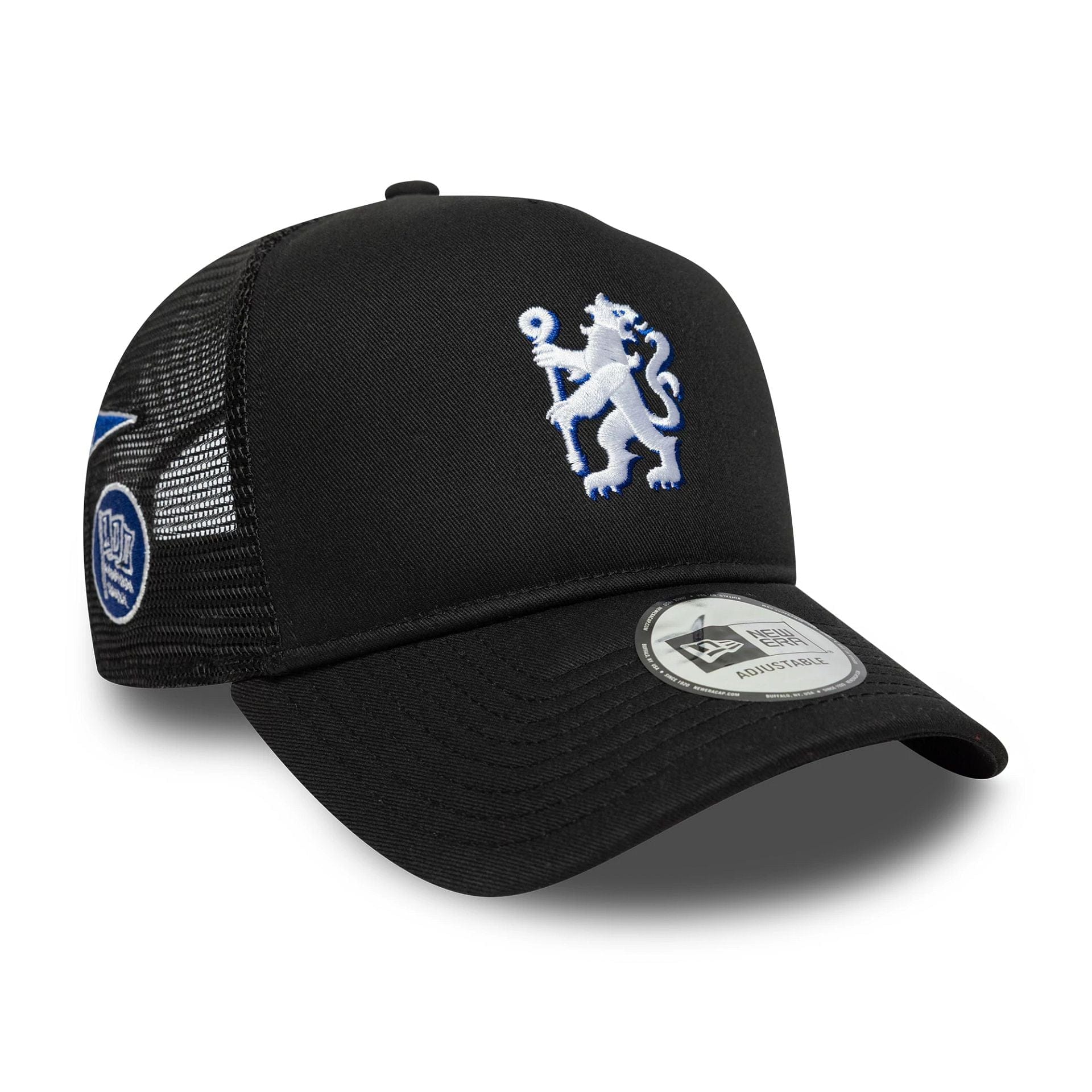 Pictured is this Chelsea FC Lion Crest Patch 9FORTY A-Frame Trucker in black. 1