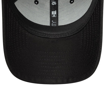 Pictured is this Visa Cash App Racing Bulls 9FORTY in black. 5