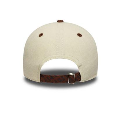 Pictured is this Heritage Alpine Racing 9TWENTY in Dark Brown. 4