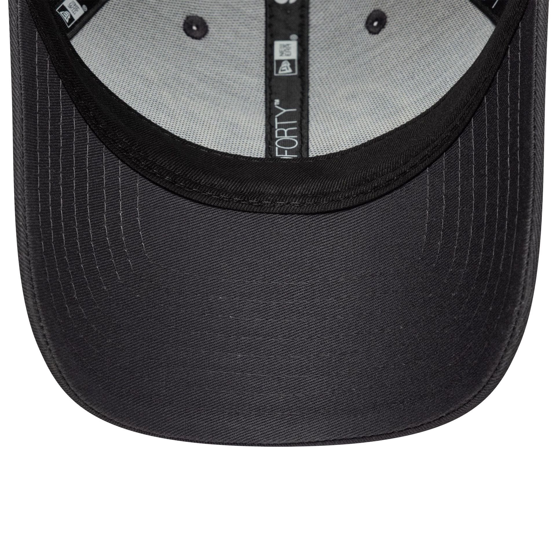 Pictured is this Moto Guzzi Wordmark 9FORTY in dark grey. 5