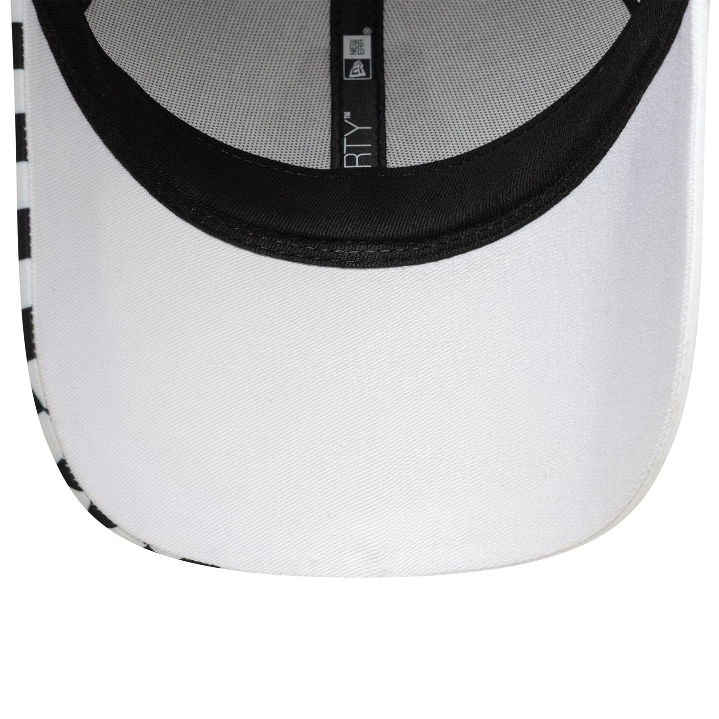 Pictured is this Checkerboard Visa Cash App Racing Bulls 9FORTY in white. 5