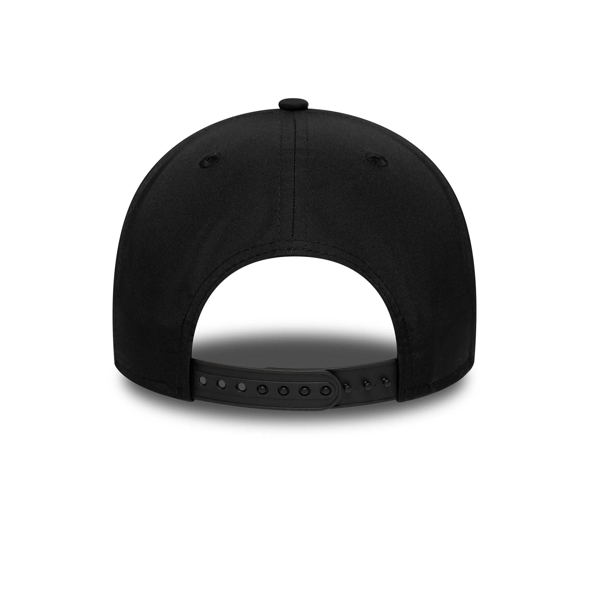 Pictured is this Print Red Bull Racing 9FORTY M-Crown A-Frame in black. 4