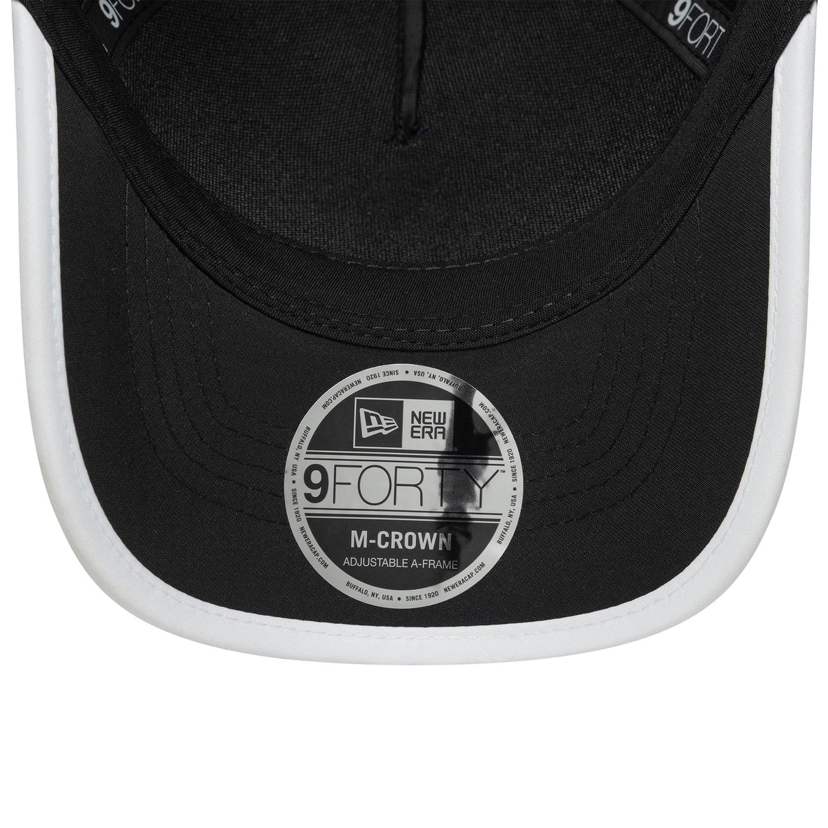 Pictured is this Print Red Bull Racing 9FORTY M-Crown A-Frame in black. 5