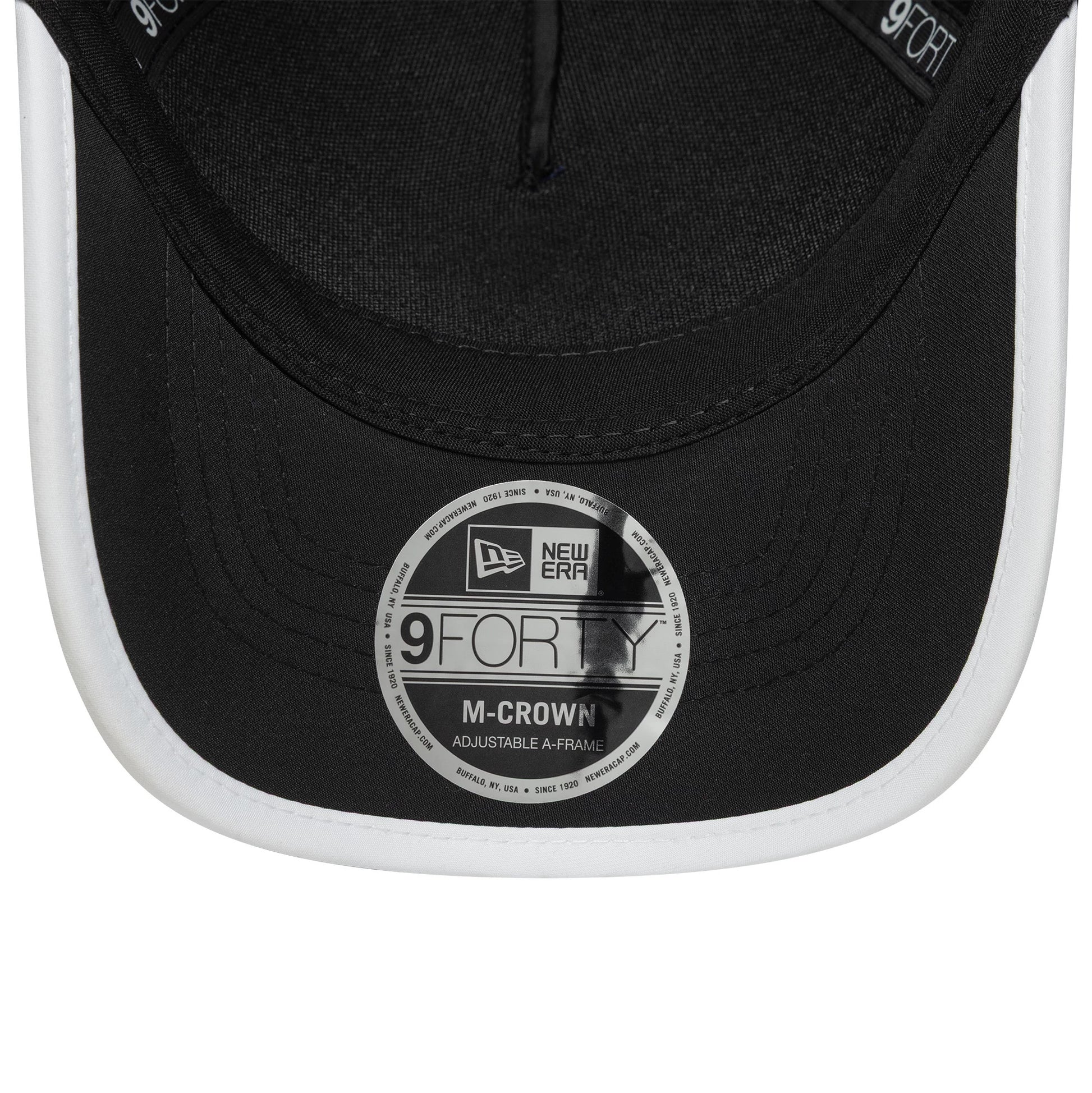 Pictured is this Print Red Bull Racing 9FORTY M-Crown A-Frame in black. 5