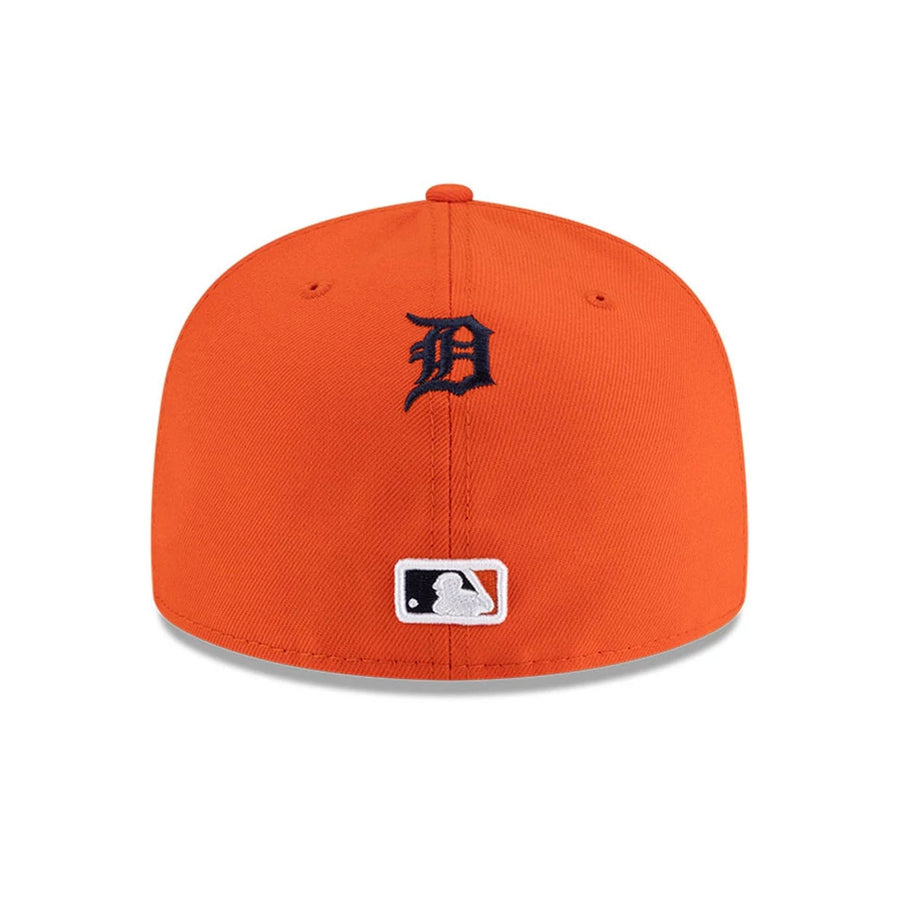 This is a Detroit Tigers Hyperfly x MLB Orange 59FIFTY Fitted Cap 7