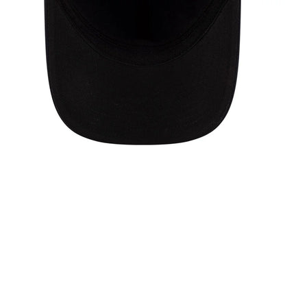 Pictured is this MLB Player Replica New York Yankees 39THIRTY M-Crown Stretch Fit cap in navy. 7