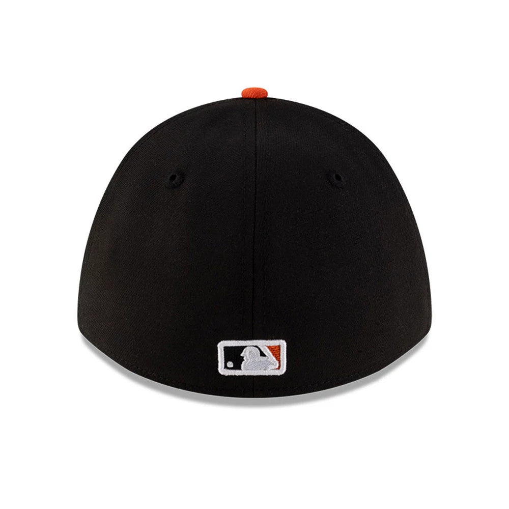 Pictured is this MLB Player Replica Baltimore Orioles 39THIRTY M-Crown Stretch Fit cap in black. 5