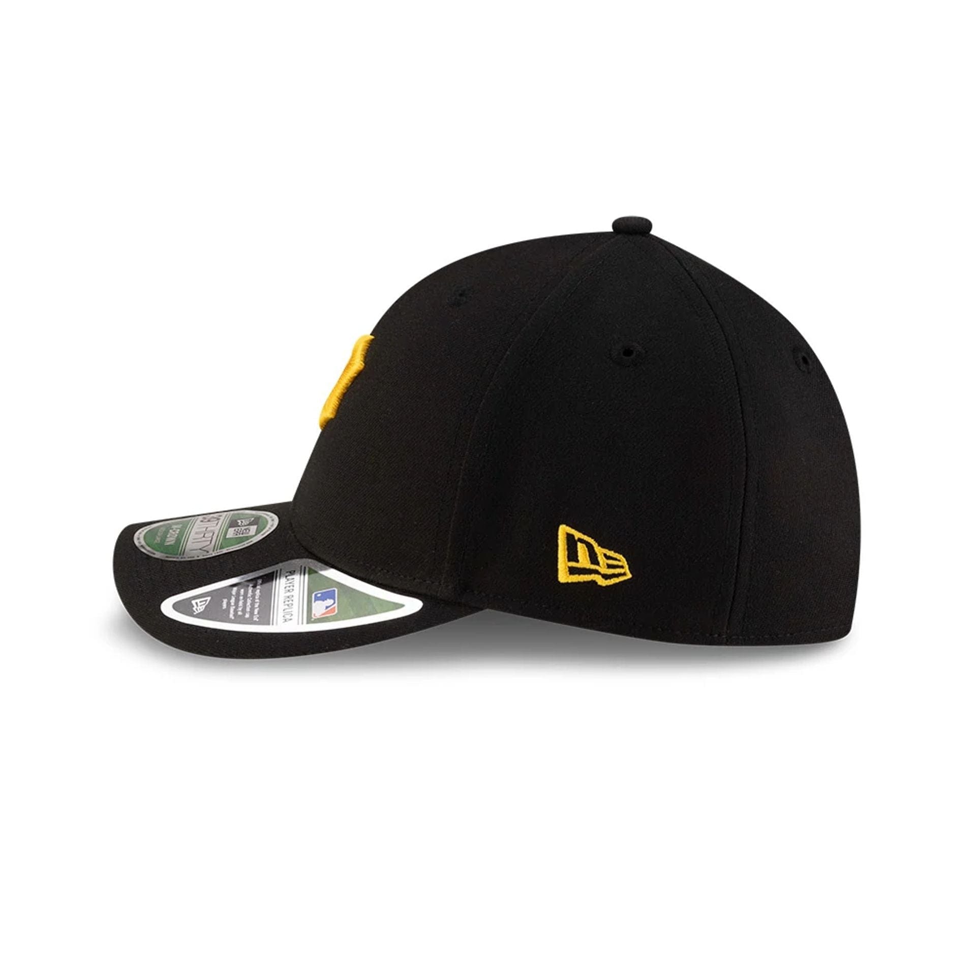 Pictured is this MLB Player Replica Pittsburgh Pirates 39THIRTY M-Crown Stretch Fit cap in black. 5