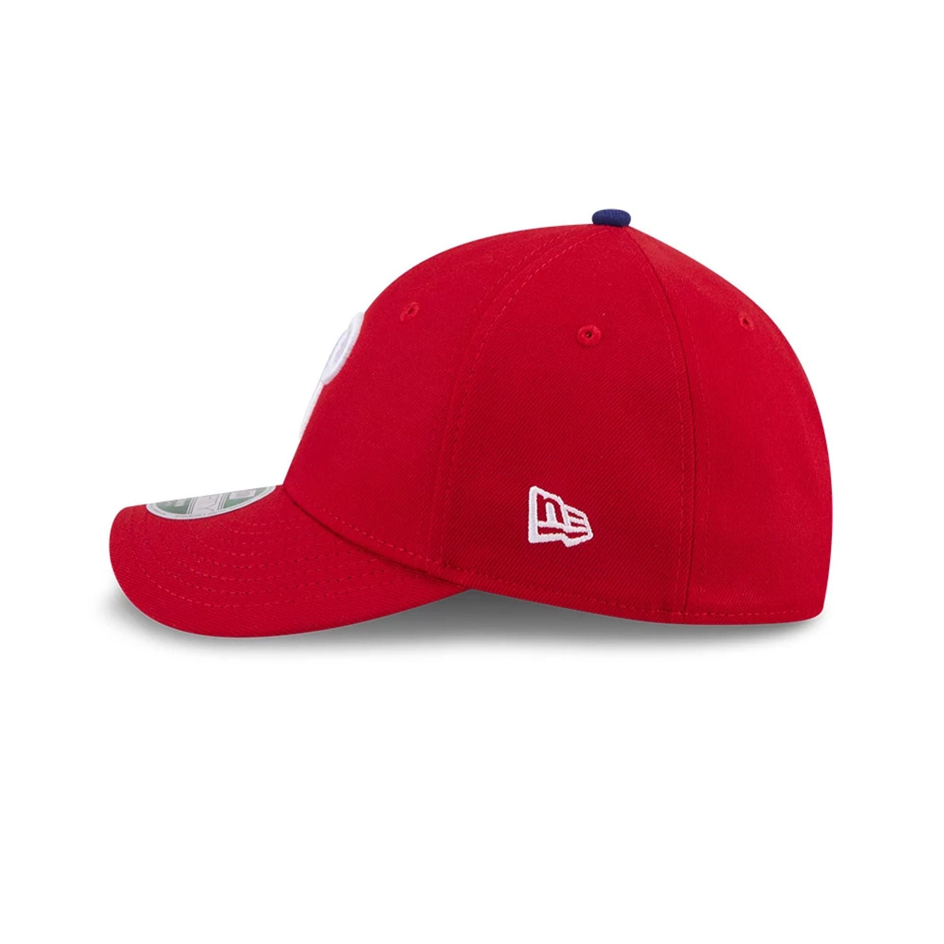 Pictured is this MLB Player Replica Philadelphia Phillies 39THIRTY M-Crown Stretch Fit cap in red. 7