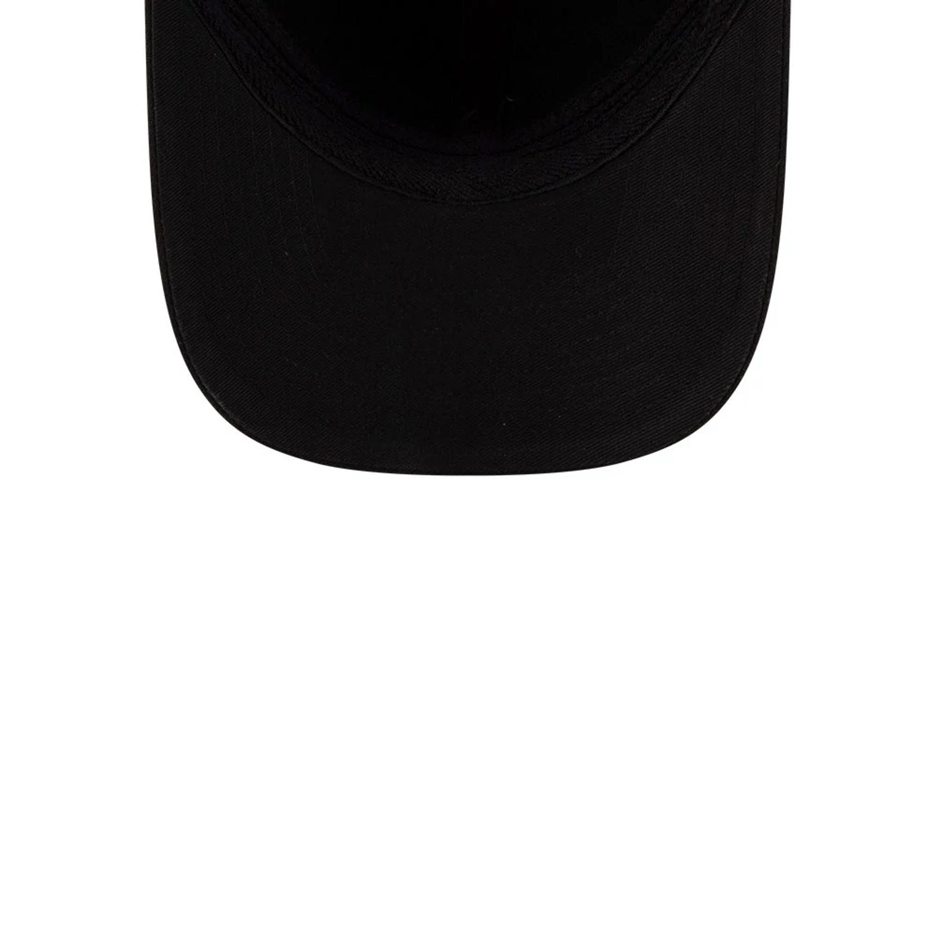 Pictured is this MLB Player Replica San Francisco Giants 39THIRTY M-Crown Stretch Fit cap in black. 7