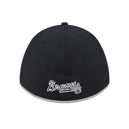 Pictured is this MLB Atlanta Braves 39THIRTY M-Crown Stretch Fit cap in black. 5