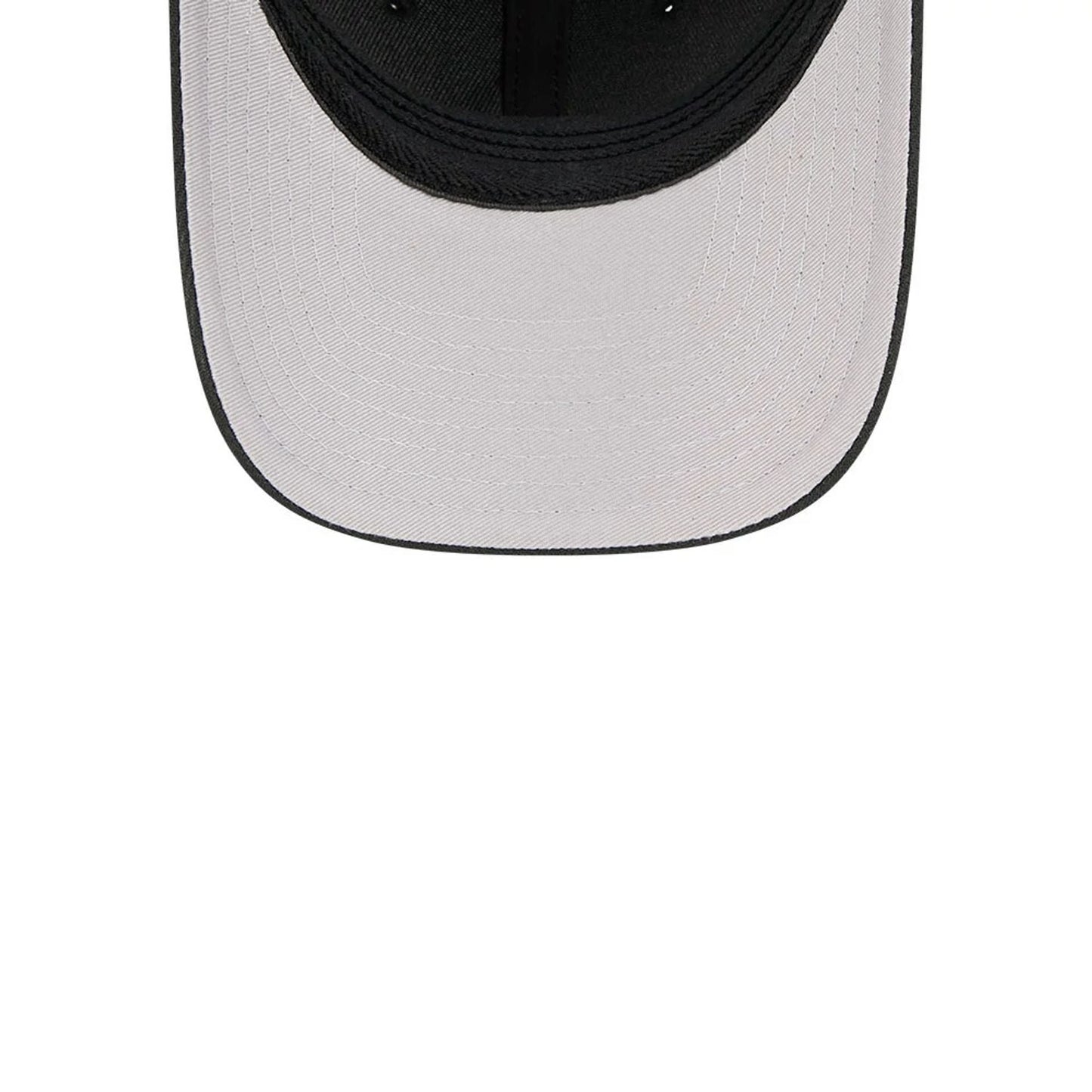 Pictured is this MLB Boston Red Sox 39THIRTY M-Crown Stretch Fit cap in black. 2