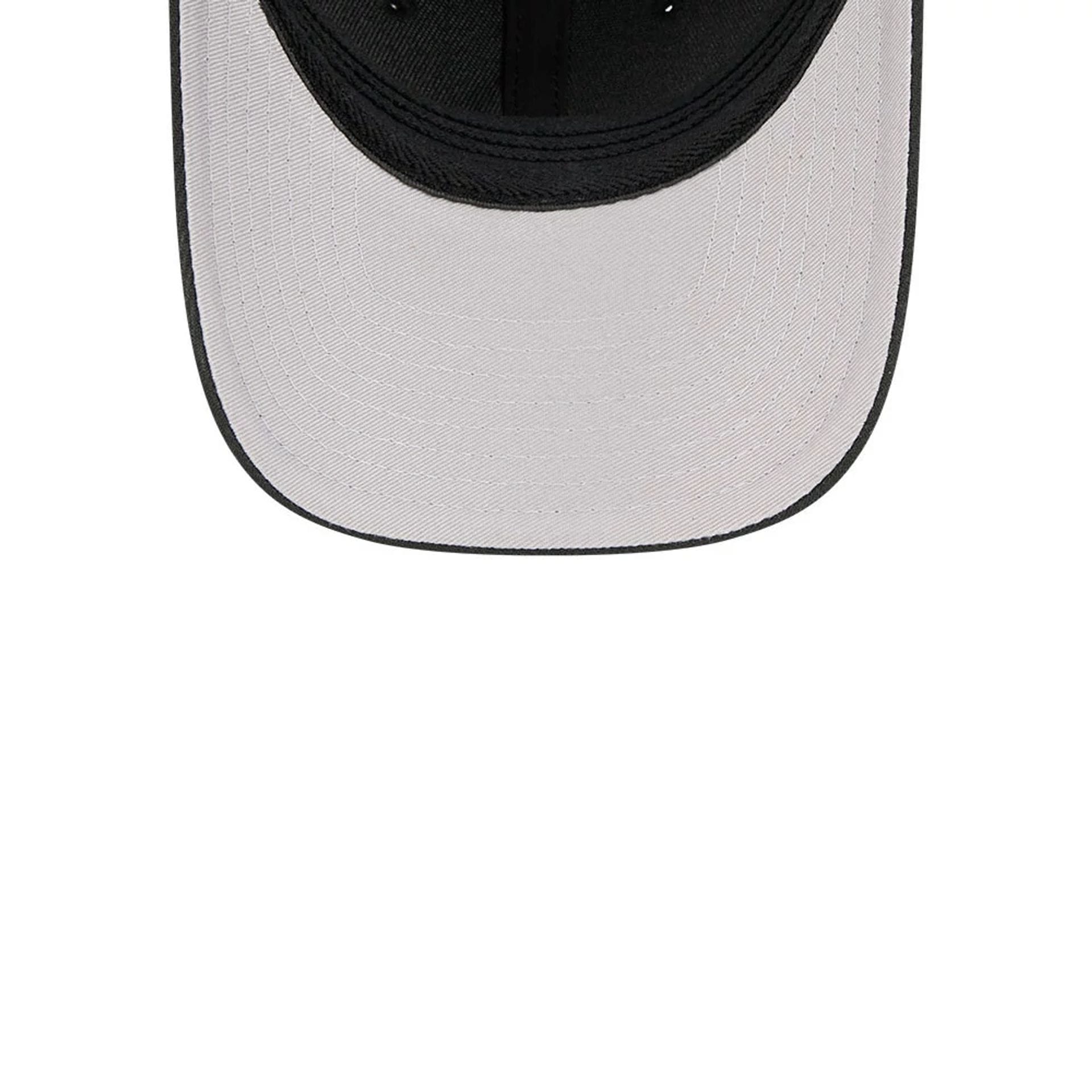 Pictured is this MLB Boston Red Sox 39THIRTY M-Crown Stretch Fit cap in black. 2