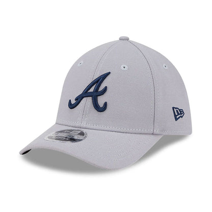 Pictured is this MLB Atlanta Braves 39THIRTY M-Crown Stretch Fit cap in grey. 1