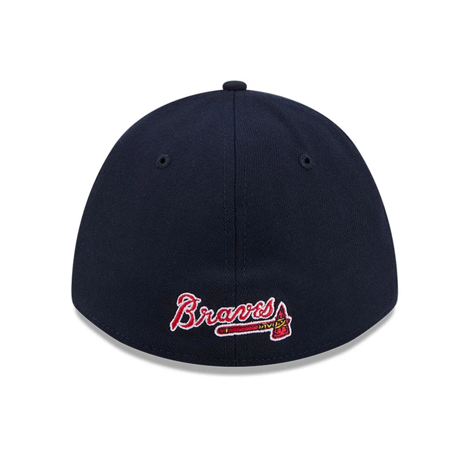 Pictured is this MLB Atlanta Braves 39THIRTY M-Crown A-Frame Stretch Fit cap in navy. 5