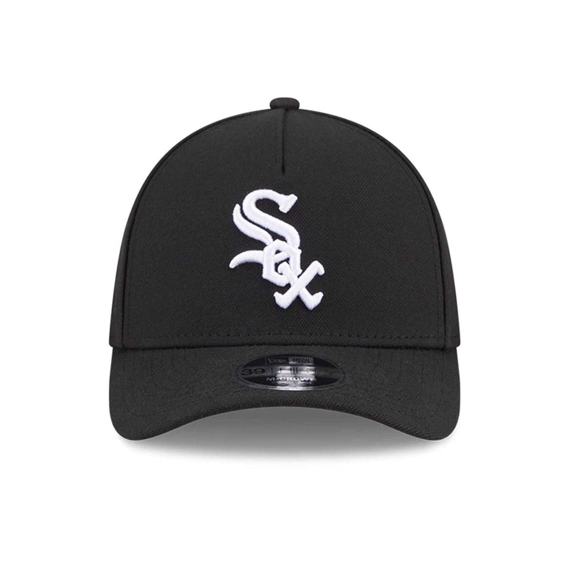 Pictured is this MLB Chicago White Sox 39THIRTY M-Crown A-Frame Stretch Fit cap in black. 3