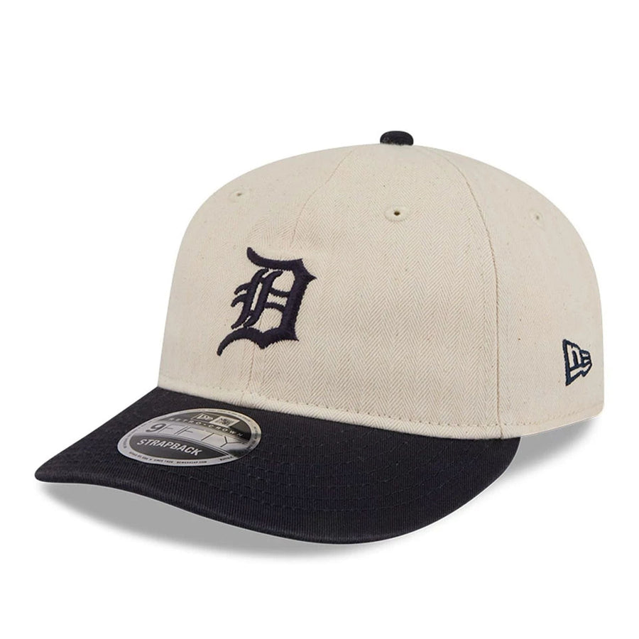 This is a Detroit Tigers MLB Americana Herringbone White Retro Crown 9FIFTY Adjustable Cap 5