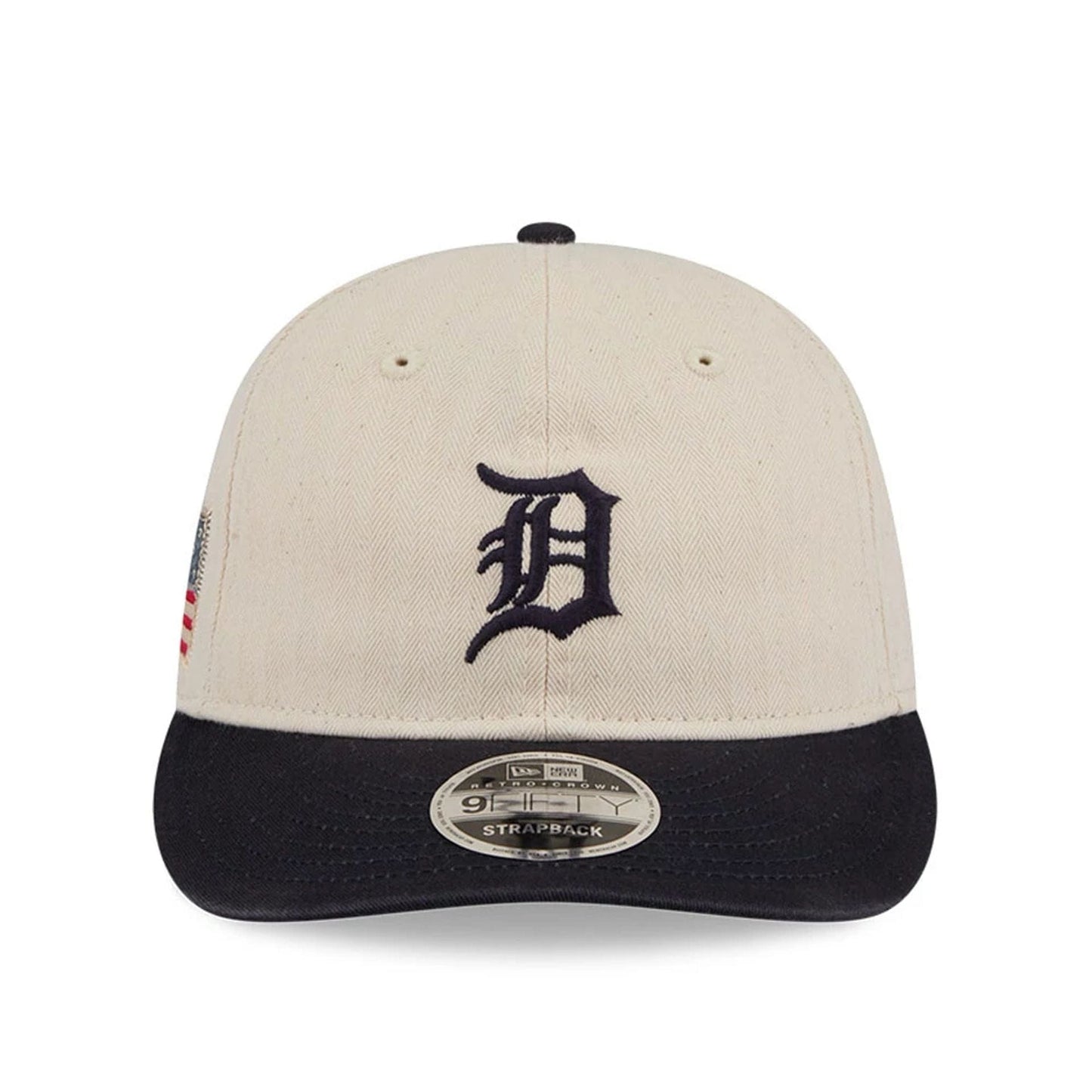 This is a Detroit Tigers MLB Americana Herringbone White Retro Crown 9FIFTY Adjustable Cap 4