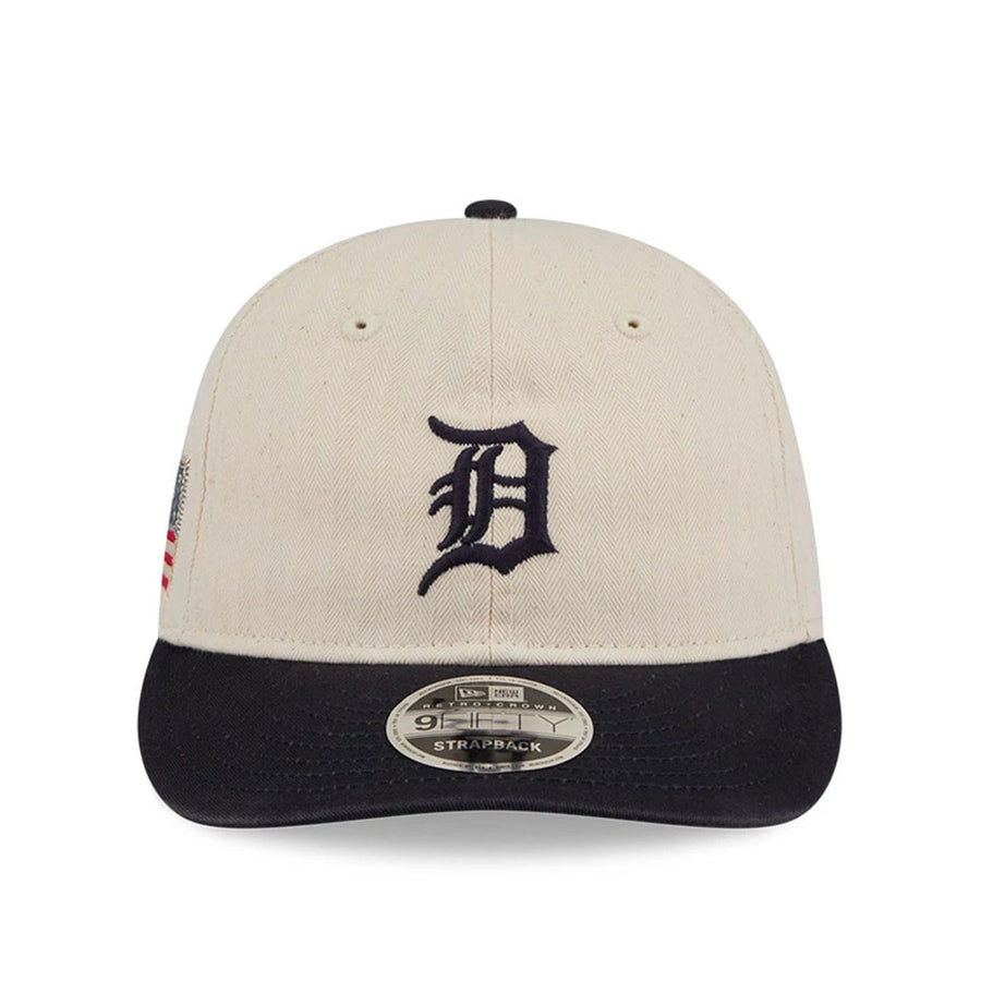 This is a Detroit Tigers MLB Americana Herringbone White Retro Crown 9FIFTY Adjustable Cap 4
