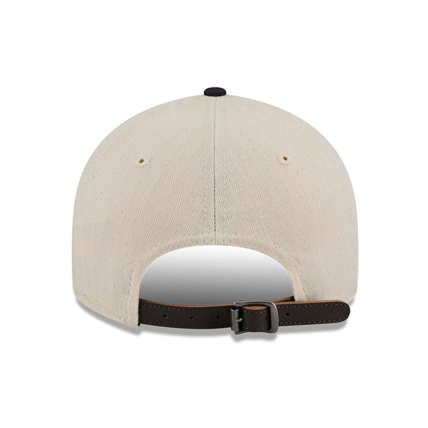 This is a Detroit Tigers MLB Americana Herringbone White Retro Crown 9FIFTY Adjustable Cap 3