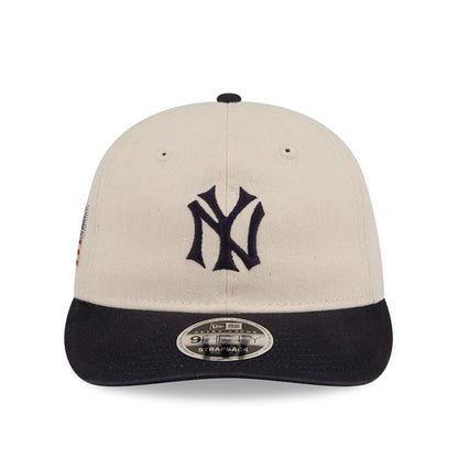 This is a New York Yankees MLB Americana Herringbone White Retro Crown 9FIFTY Adjustable Cap 4