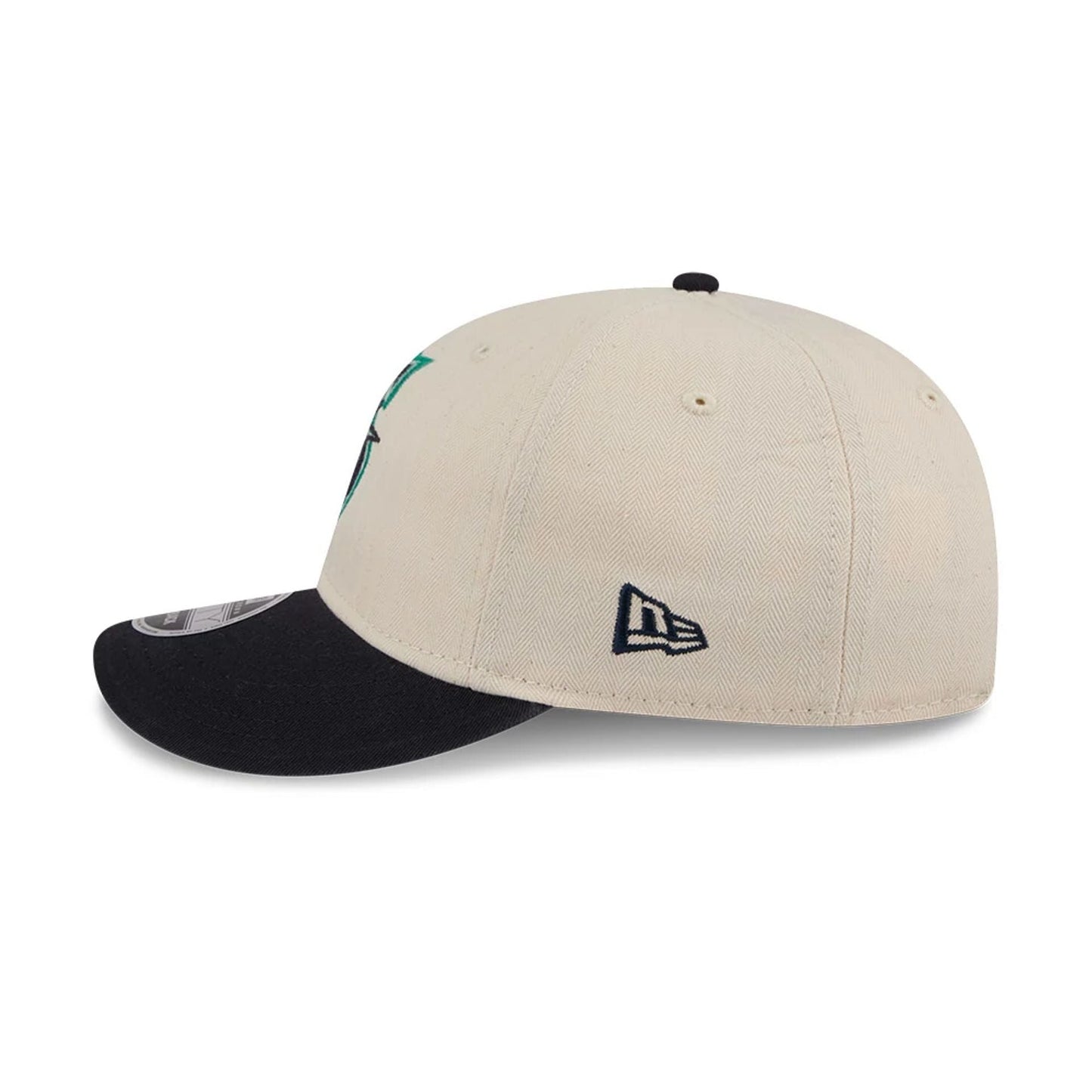 This is a Seattle Mariners MLB Americana Herringbone White Retro Crown 9FIFTY Adjustable Cap 7
