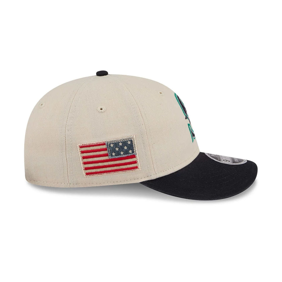 This is a Seattle Mariners MLB Americana Herringbone White Retro Crown 9FIFTY Adjustable Cap 6