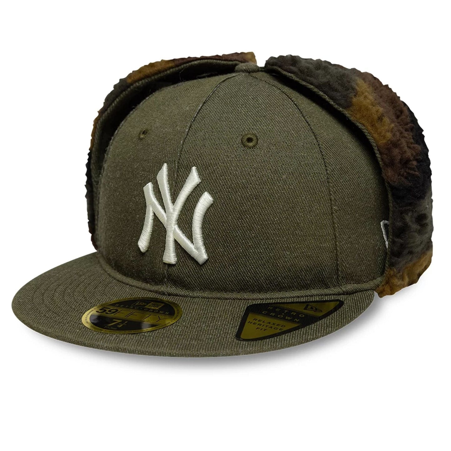 This is a New York Yankees MLB Camo Open Green Retro Crown 59FIFTY Fitted Cap 1