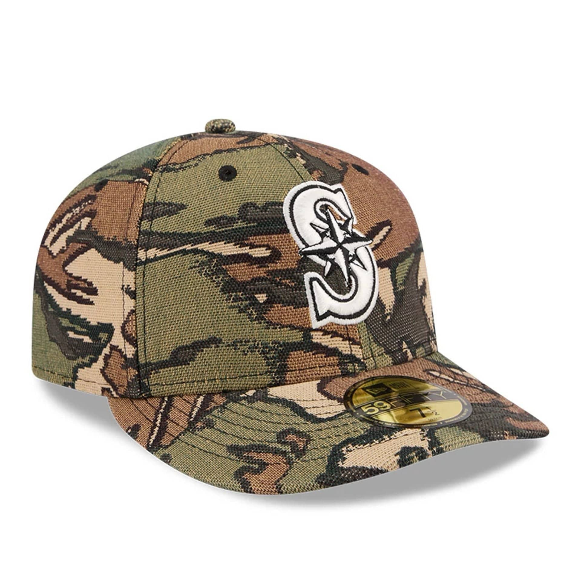 This is a Seattle Mariners MLB Jacquard Camo 59FIFTY Fitted Cap 4