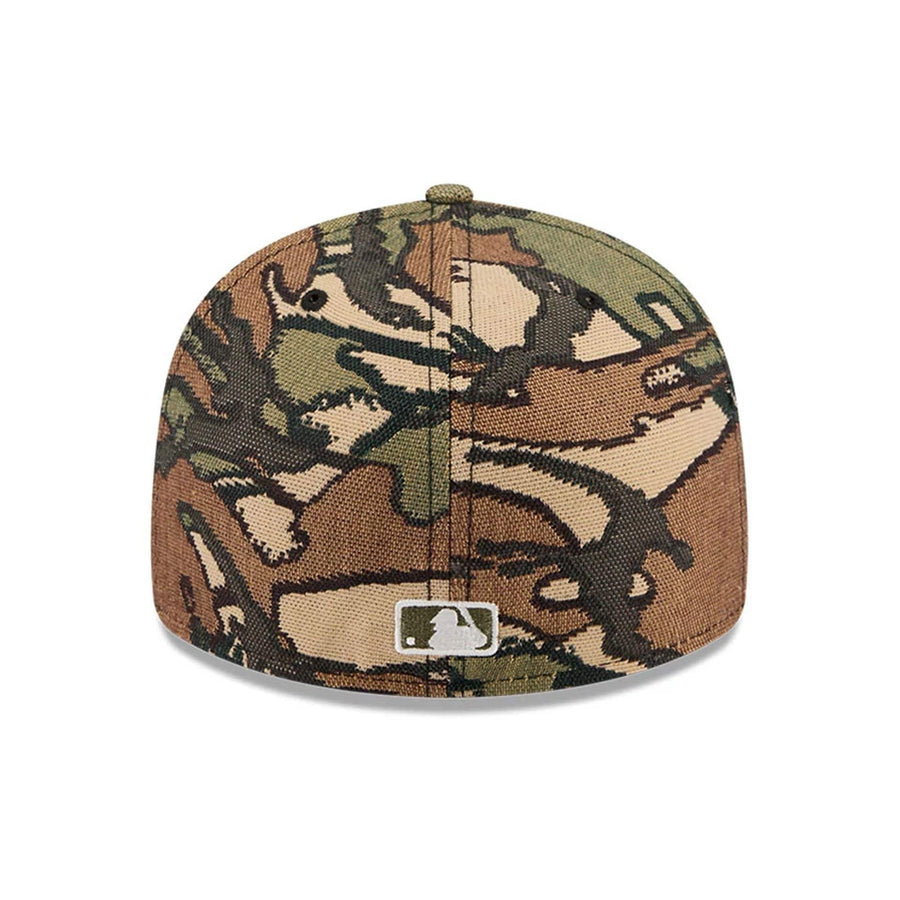 This is a New York Mets MLB Jacquard Camo 59FIFTY Fitted Cap 7