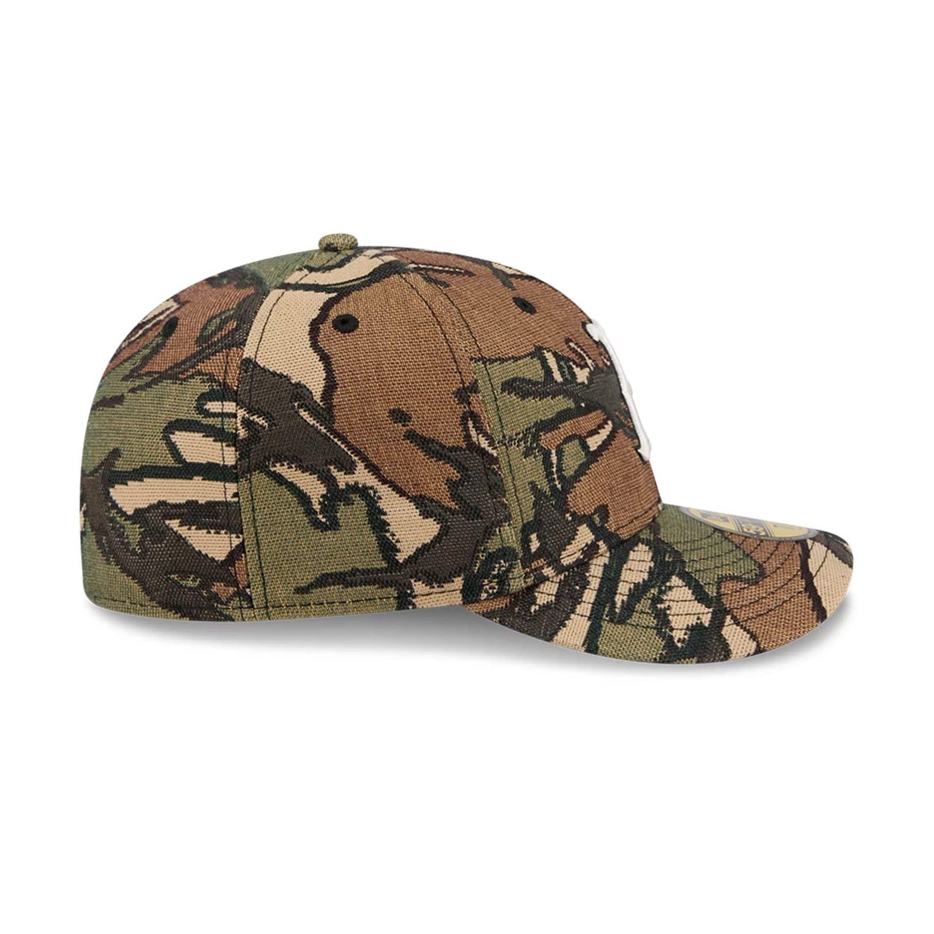 This is a Boston Red Sox MLB Jacquard Camo 59FIFTY Fitted Cap 5