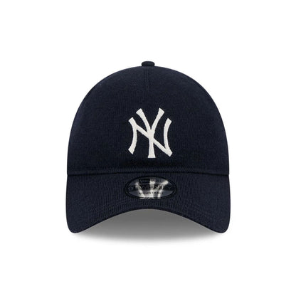 This is a New York Yankees MLB Merino Wool Navy 9TWENTY Adjustable Cap 2
