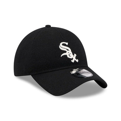 This is a Chicago White Sox MLB Merino Wool Black 9TWENTY Adjustable Cap 3